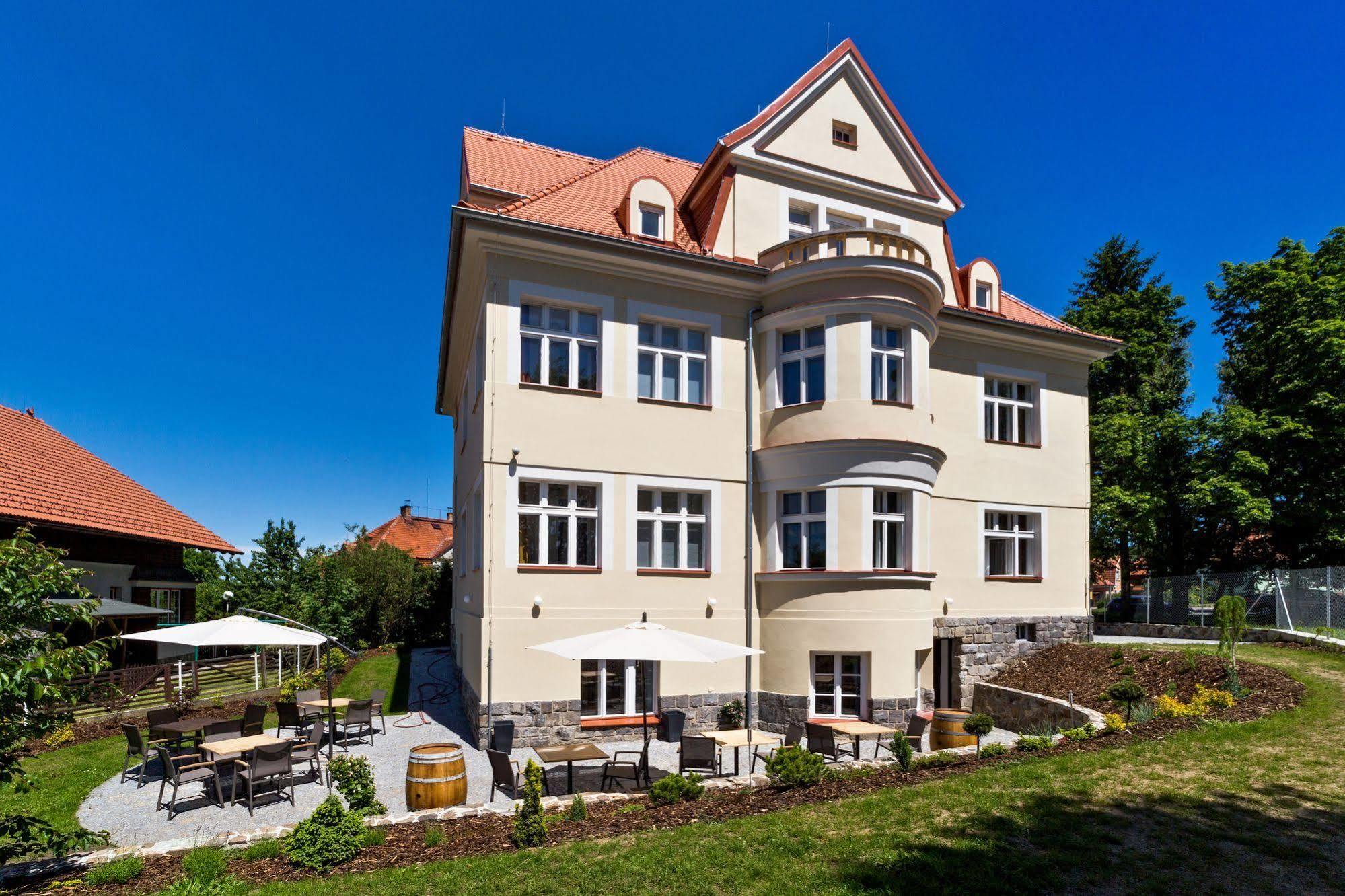 Boutique Hotel Villa Beatika Český Krumlov Exteriör bild
